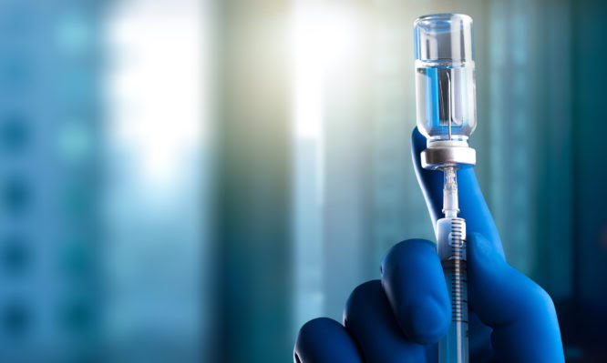 Εμβολιασμός Covid: Πώς θα γίνει υποχρεωτικός στους υγειονομικούς – Τι έδειξε μελέτη του ΑΠΘ
