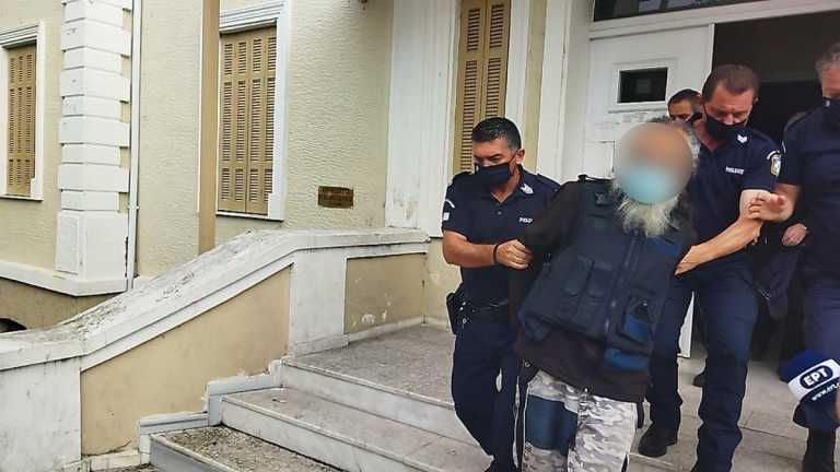 Ισόβια και 26 χρόνια κάθειρξη στον 46χρονο για την επίθεση με τσεκούρι στη ΔΟΥ Κοζάνης