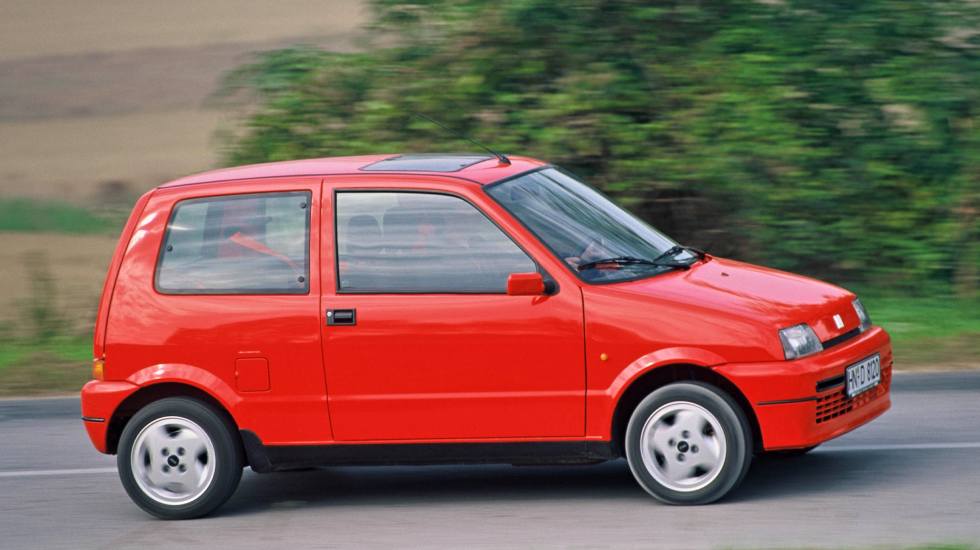 FIAT Cinquecento: Όταν η ιταλική φίρμα έφερε τα πίσω εμπρός (video)