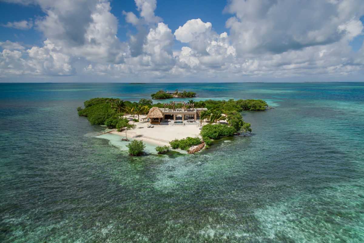 Το ιδιωτικό νησί που όλοι θα θέλαμε να κάνουμε διακοπές αυτό το καλοκαίρι
