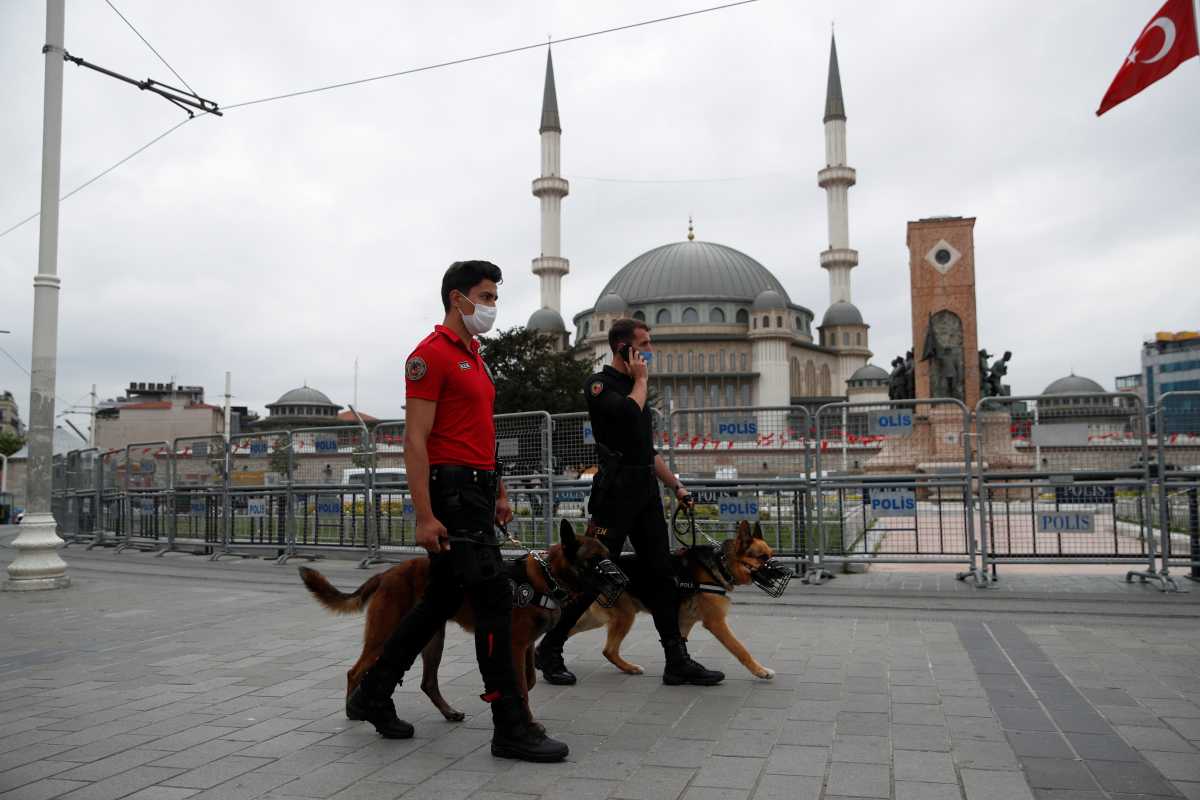 Τουρκία: Διπλασιάστηκαν σε δύο εβδομάδες τα κρούσματα κορονοϊού