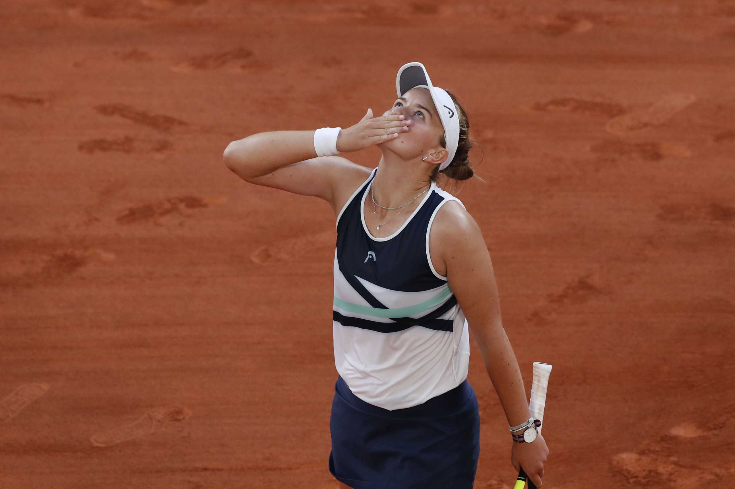 Tennis - French Open - Roland Garros, Paris, France - June 10, 2021 Czech Republic's Barbora Krejcikova celebrates winning her semi final match against Greece's Maria Sakkari REUTERS