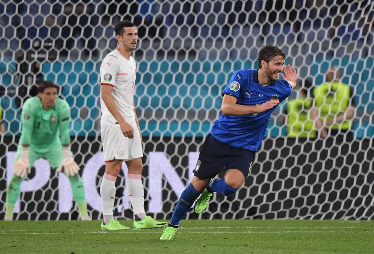Soccer Football - Euro 2020 - Group A - Italy v Switzerland - Stadio Olimpico, Rome, Italy - June 16, 2021 Italy's Manuel Locatelli celebrates scoring their second goal Pool via REUTERS