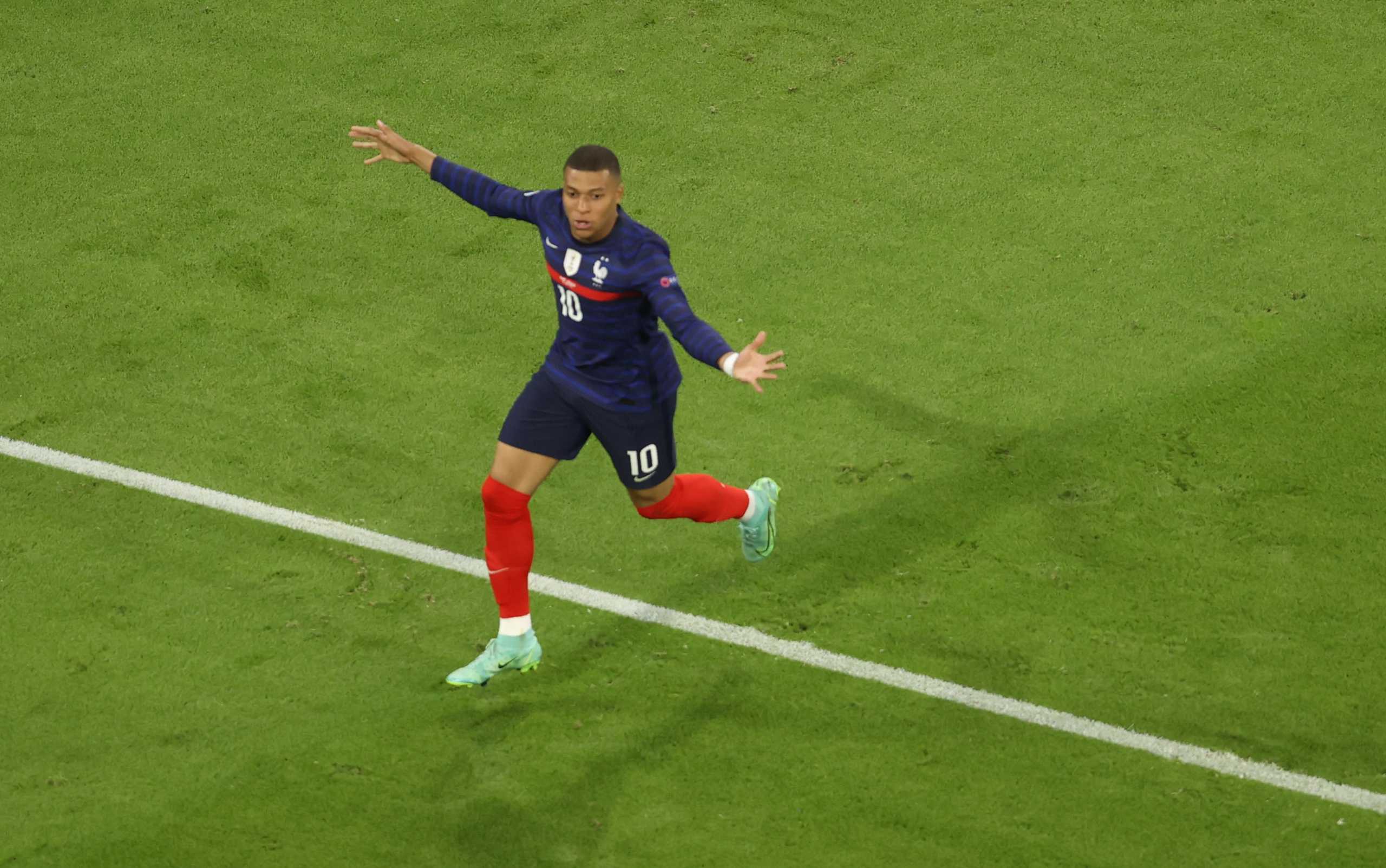 Soccer Football - Euro 2020 - Group F - France v Germany - Football Arena Munich, Munich, Germany - June 15, 2021 France's Kylian Mbappe celebrates scoring their second goal which is later disallowed for offside Pool via REUTERS