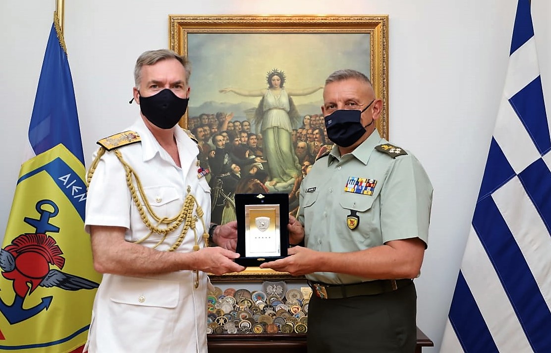 Φρεγάτες: Τετ-α-τετ Α/ΓΕΕΘΑ Φλώρου με τον Αρχηγό του Βρετανικού Βασιλικού Ναυτικού