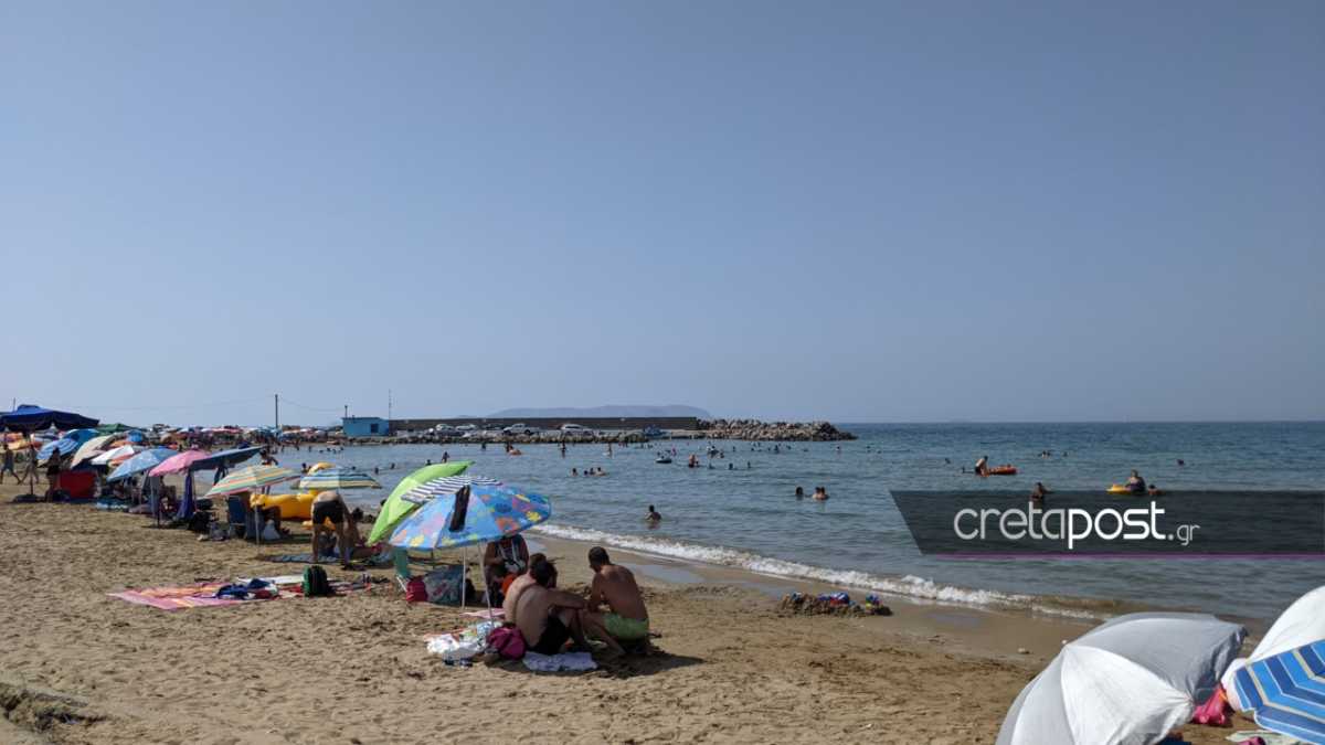 Καύσωνας: Γέμισαν οι παραλίες της Κρήτης (pics)