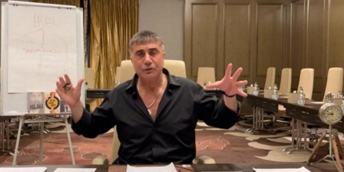 Πεκέρ: Αναβάλλει το νέο βίντεο του λόγω…συνάντησης Ερντογάν – Μπάιντεν