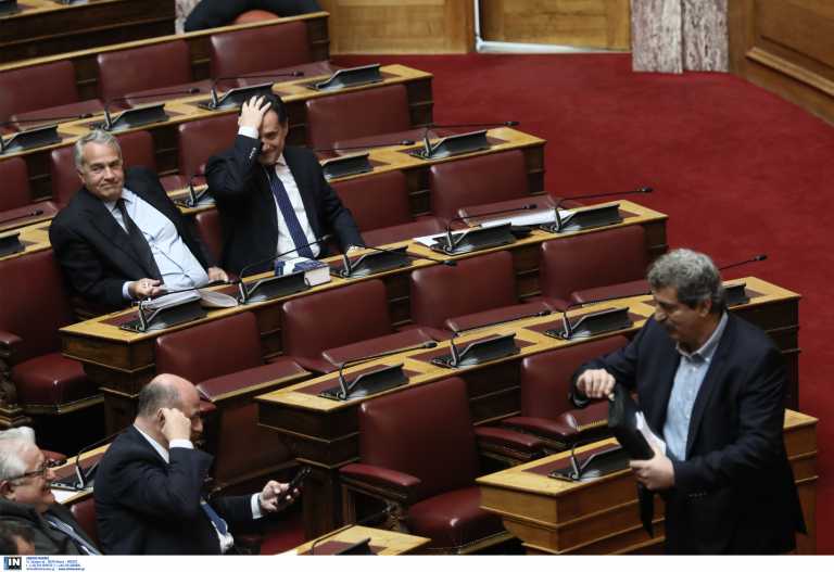 Ο Γεωργιάδης «έδωσε» τον Πολάκη για το πότε θα εμβολιαστεί: «Θα αποφασίσω Σεπτέμβρη – Οκτώβρη»