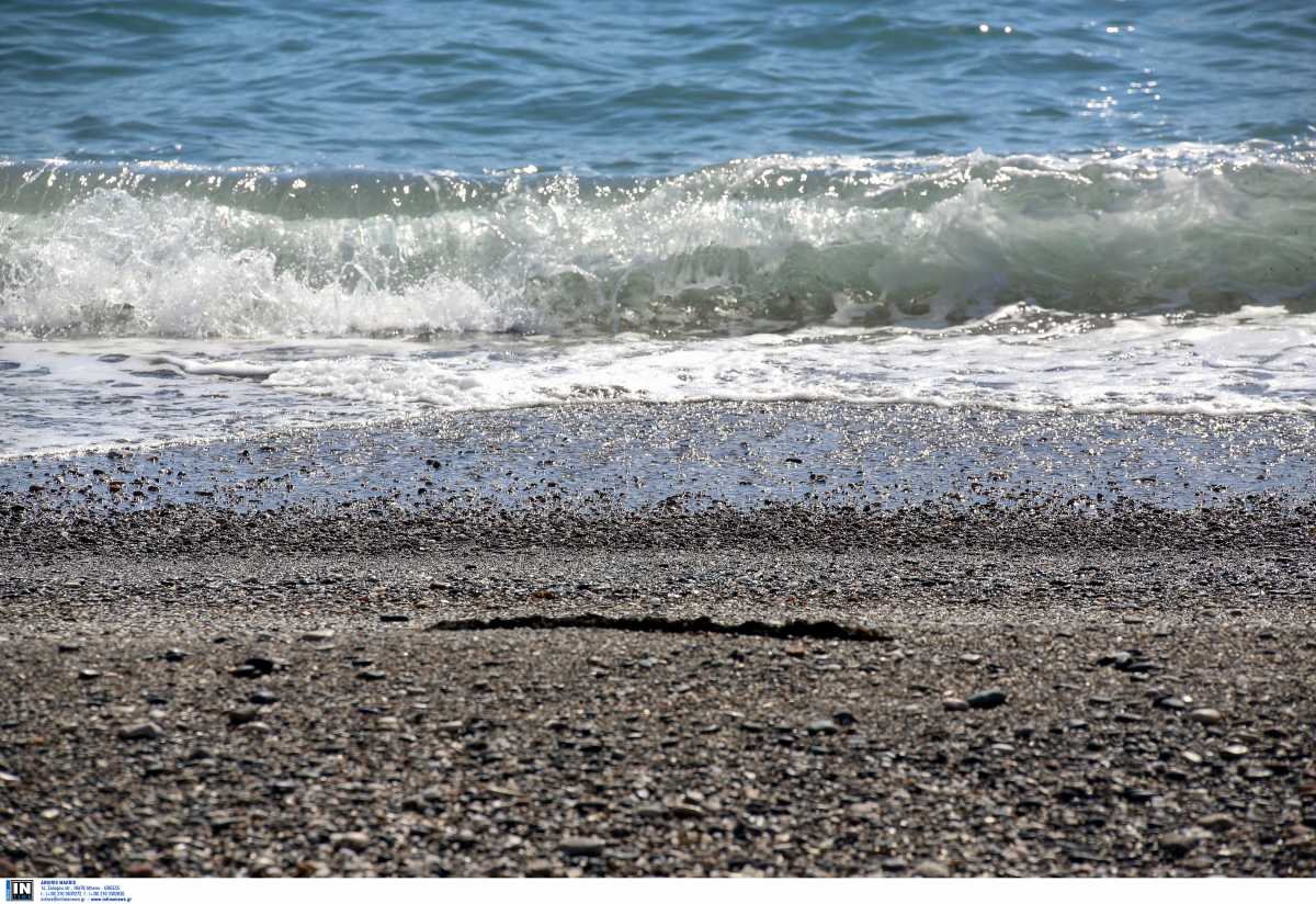 Ηράκλειο: 59χρονη βγήκε από την θάλασσα και πέθανε