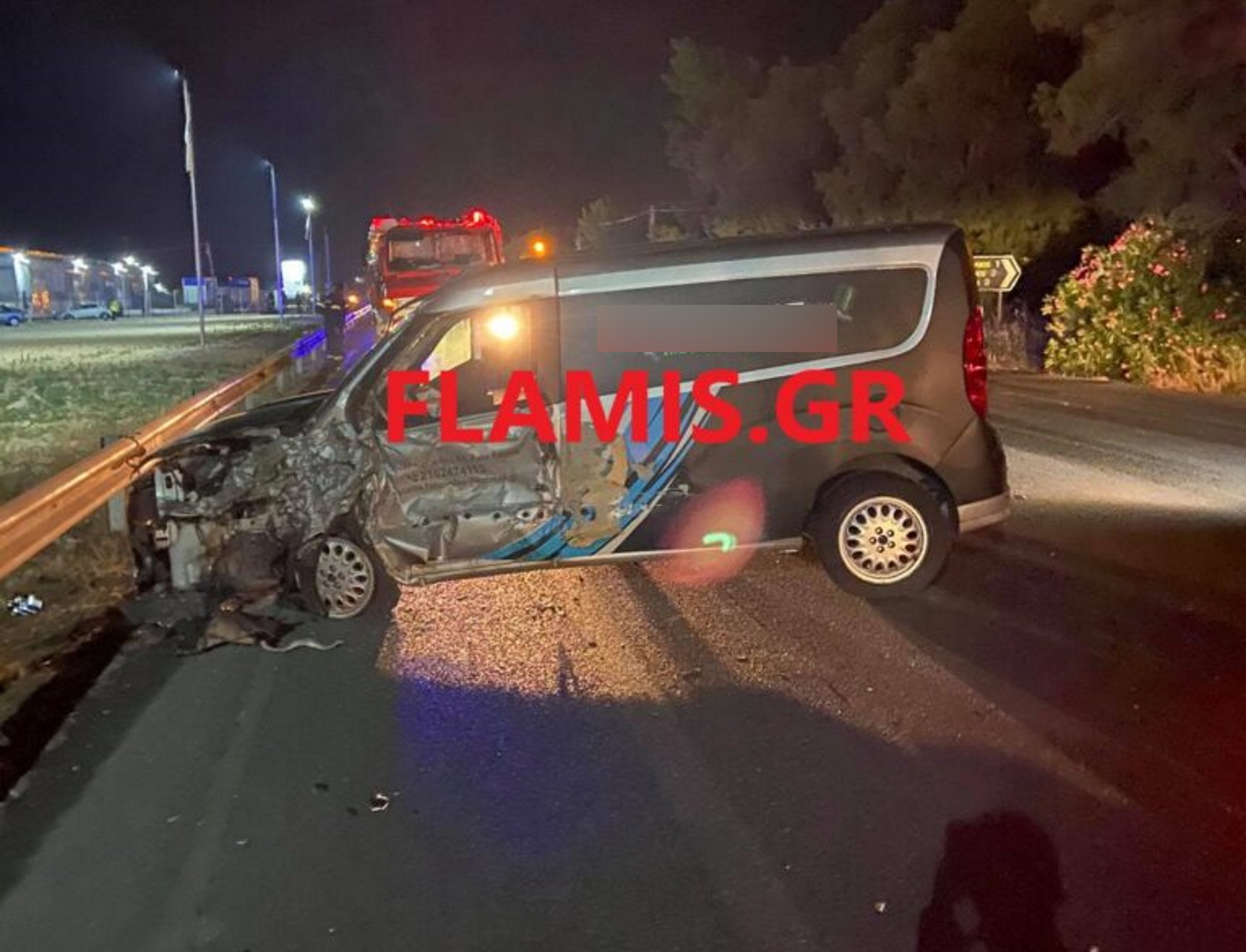 Αχαΐα: 5 τραυματίες σε τροχαίο – Το αυτοκίνητο κατέληξε σε χωράφι (pics)