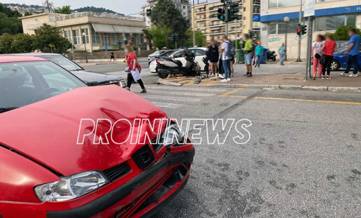 Καβάλα: Δύο τραυματίες σε σοκαριστικό τροχαίο (pics)