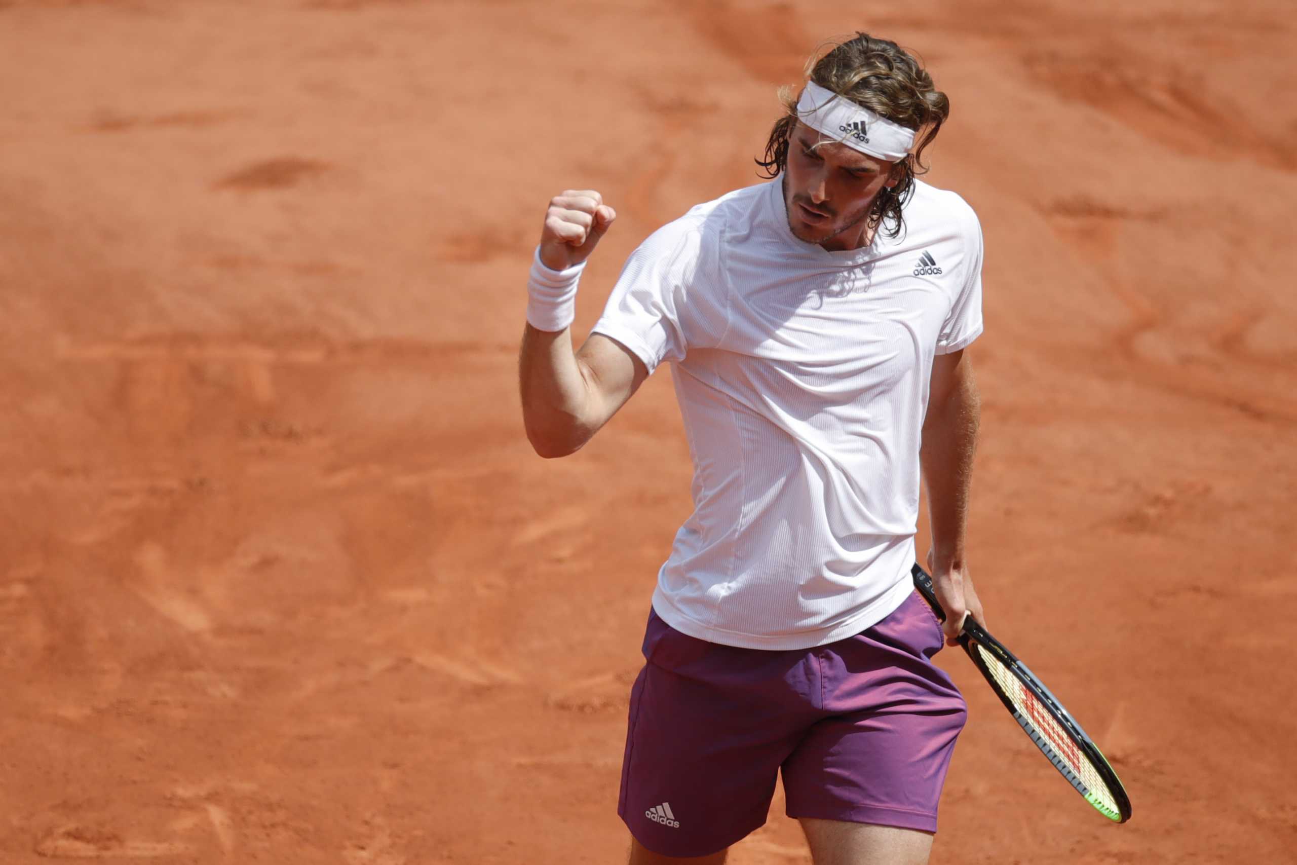 Tennis - French Open - Roland Garros, Paris, France - June 6, 2021 Greece's Stefanos Tsitsipas reacts during his fourth round match against Spain's Pablo Carreno Busta REUTERS