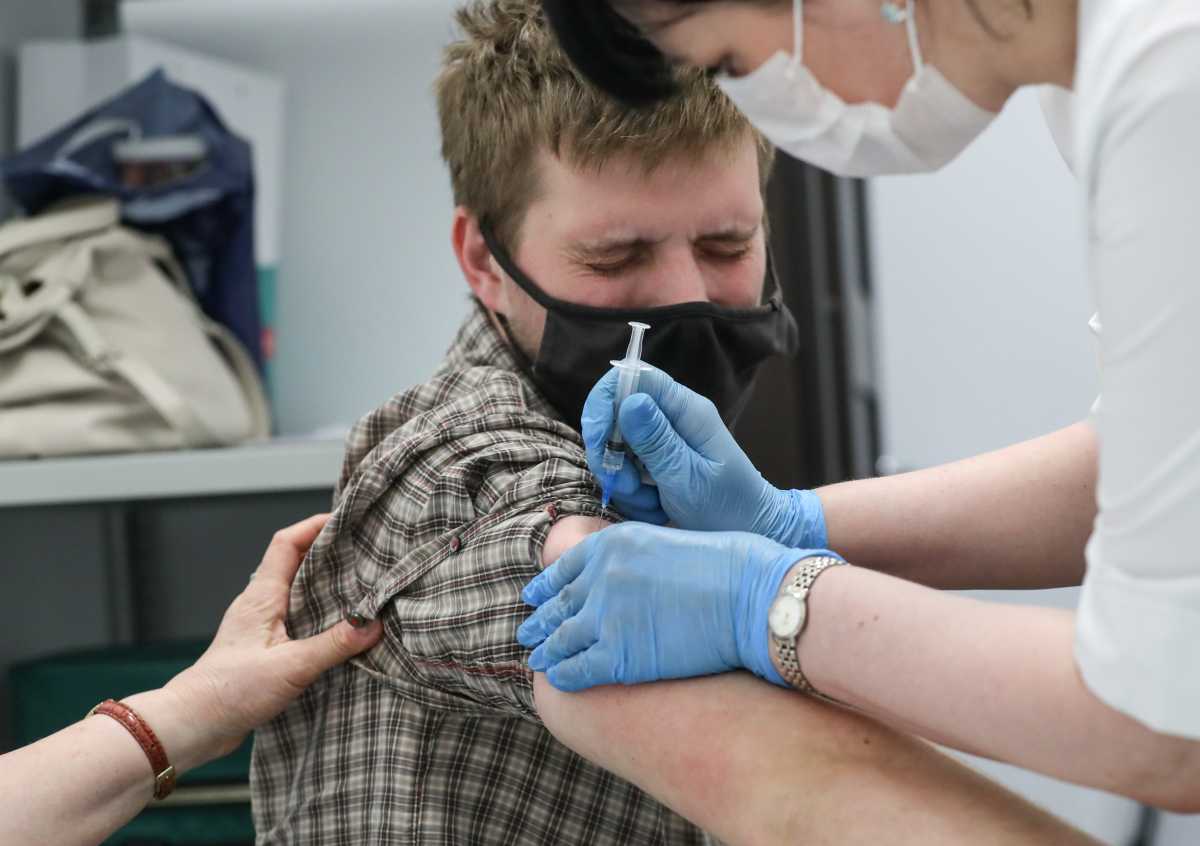 Κορονοϊός: Το 30% αυτών που διστάζουν να κάνουν το εμβόλιο θα κάνουν τελικά τουλάχιστον μια δόση