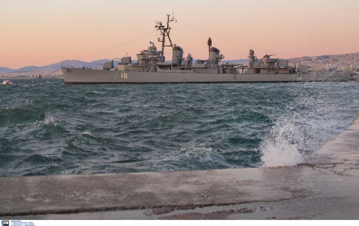 Α/Τ «ΒΕΛΟΣ»: Τι απαντά ο ΥΕΘΑ για τον ελλιμενισμό του στη Θεσσαλονίκη