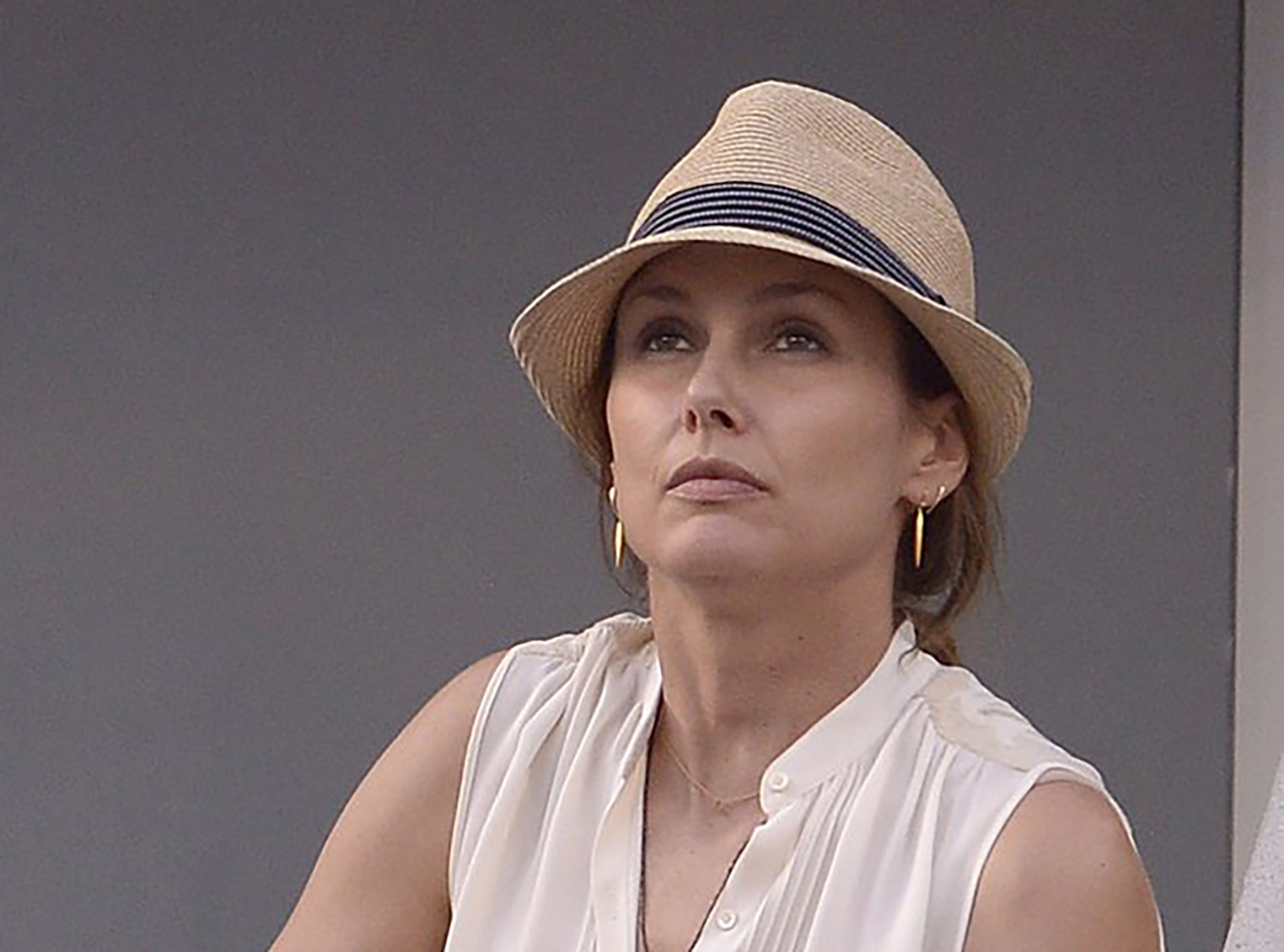 epa03856963 US actress Bridget Moynahan watches as Rafael Nadal of Spain plays Richard Gasquet of France during their semifinals round match on the thirteenth day of the 2013 US Open Tennis Championship at the USTA National Tennis Center in Flushing Meadows, New York, USA, 07 September 2013. The US Open runs through Monday 09 September, a 15-day schedule for the first time.  EPA