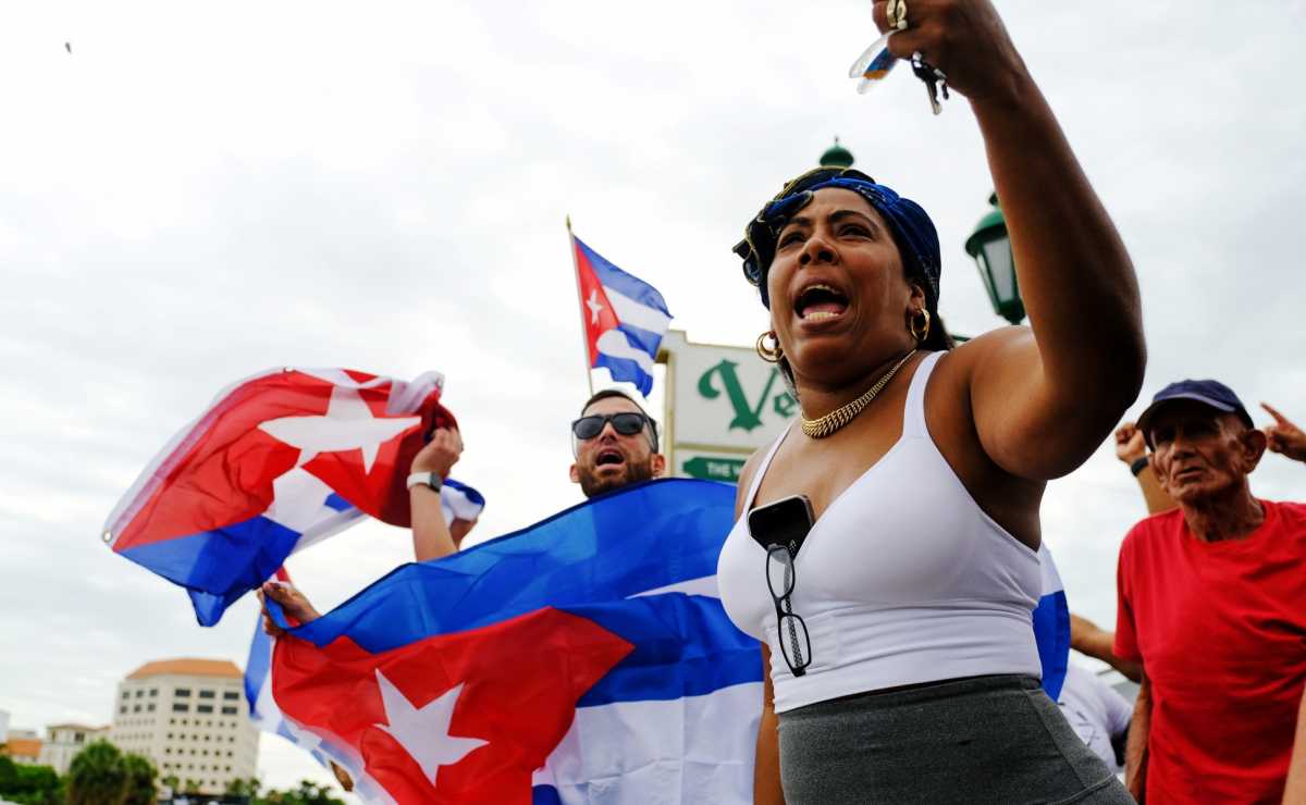 Κούβα: Δεκάδες συλλήψεις αντικαθεστωτικών διαδηλωτών – Αμερικανικό «δάκτυλο» βλέπει η Αβάνα