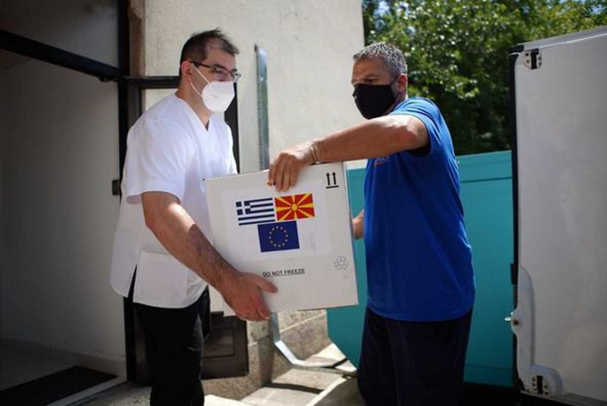 Νέα ελληνική δωρεά εμβολίων AstraZeneca στη Βόρεια Μακεδονία