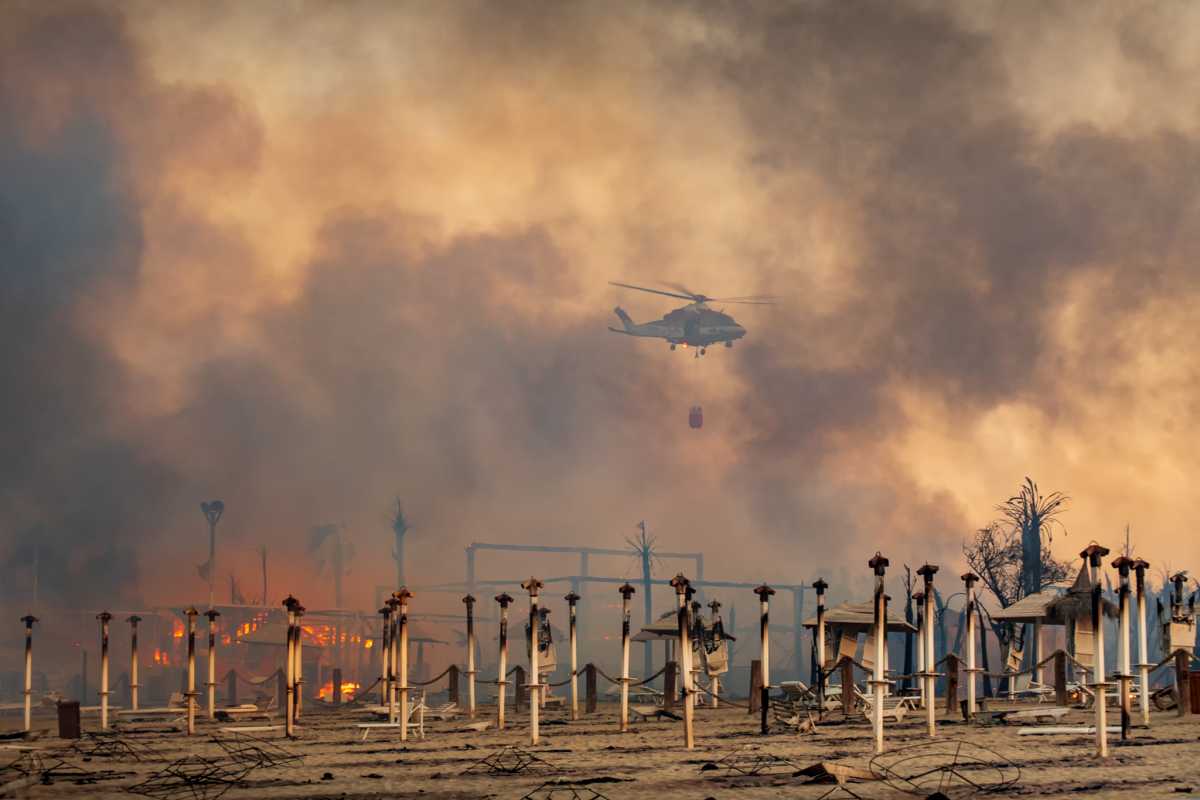 Σικελία: Σε εξέλιξη πάνω από 160 πυρκαγιές – Υπόνοιες για εμπρησμούς