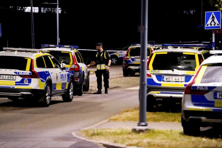 Πάνω από 10 συλλήψεις σε επεισόδια μετά το κάψιμο του Κορανίου στο Μάλμε της Σουηδίας