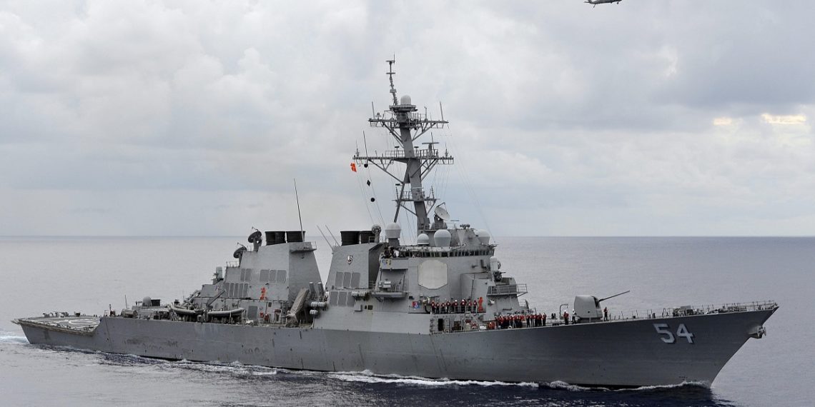 Κίνα: «Διώξαμε» το αντιτορπιλικό USS Benfold από τα νησιά Παρασέλ!