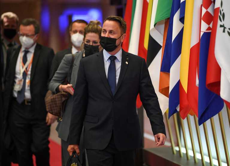 Λουξεμβούργο: Στο νοσοκομείο για εξετάσεις ο πρωθυπουργός Ξαβιέ Μπετέλ – Είχε διαγνωστεί θετικός στον κορονοϊό