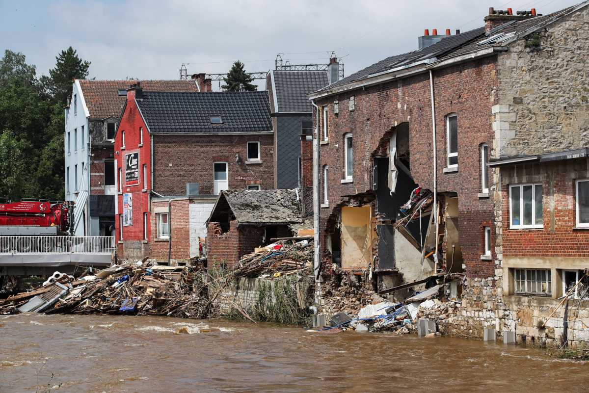 Γερμανία: Φόβοι για έξαρση του κορονοϊού μετά τις πλημμύρες