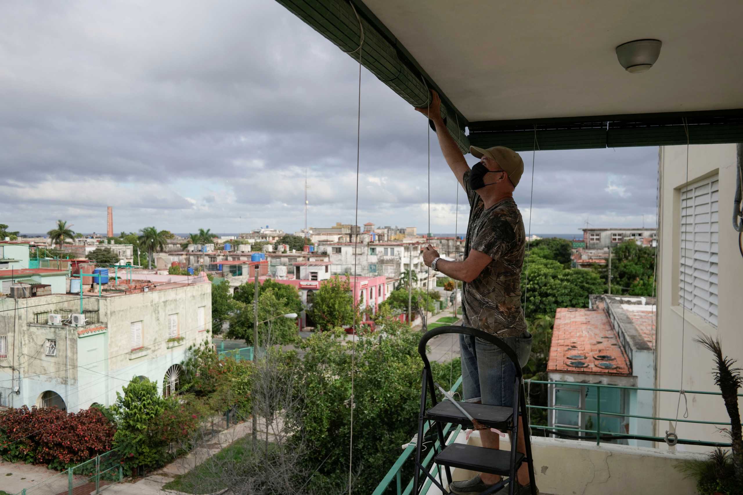 Ενισχύεται η καταιγίδα ‘Ελσα καθώς πλησιάζει στην Κούβα