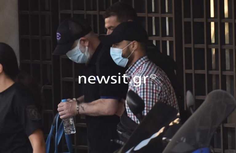 Πέτρος Φιλιππίδης: Πέρασε την πόρτα των φυλακών Τρίπολης