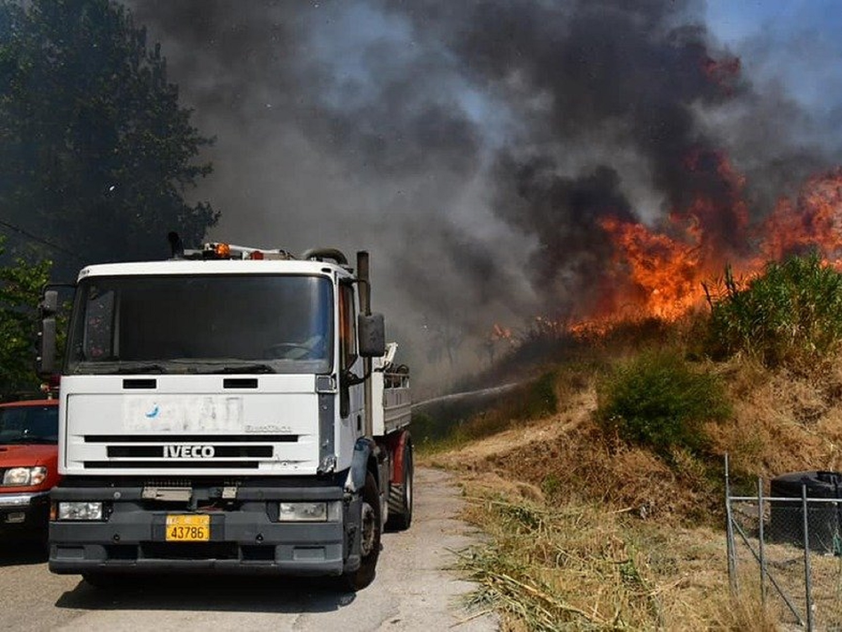 Υψηλός κίνδυνος πυρκαγιάς την Τετάρτη σε Κρήτη και νησιά ανατολικού Αιγαίου