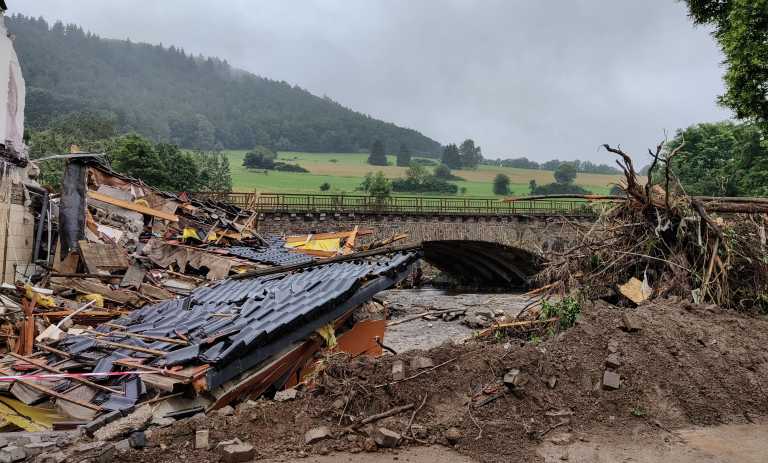 Γερμανία: 103 οι νεκροί από τις φονικές πλημμύρες – Και νέα μεγάλη κατολίσθηση στην Κολωνία
