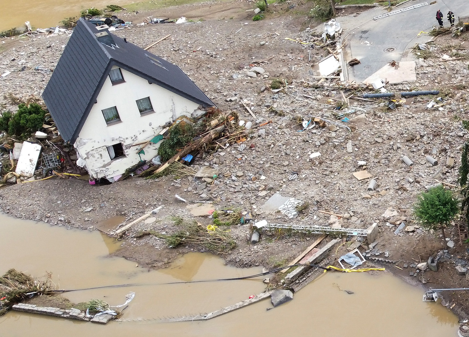 Γερμανία: Αυξάνεται ραγδαία ο αριθμός των νεκρών από τις πλημμύρες
