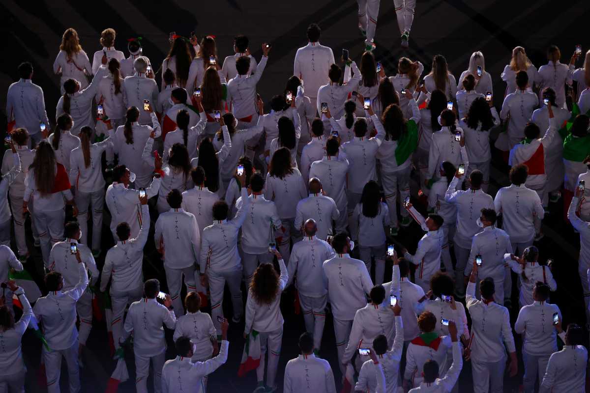 Tokyo 2020 Olympics - The Tokyo 2020 Olympics Opening Ceremony - Olympic Stadium, Tokyo, Japan - July 23, 2021. Italy's contingent during the athletes' parade at the opening ceremony REUTERS