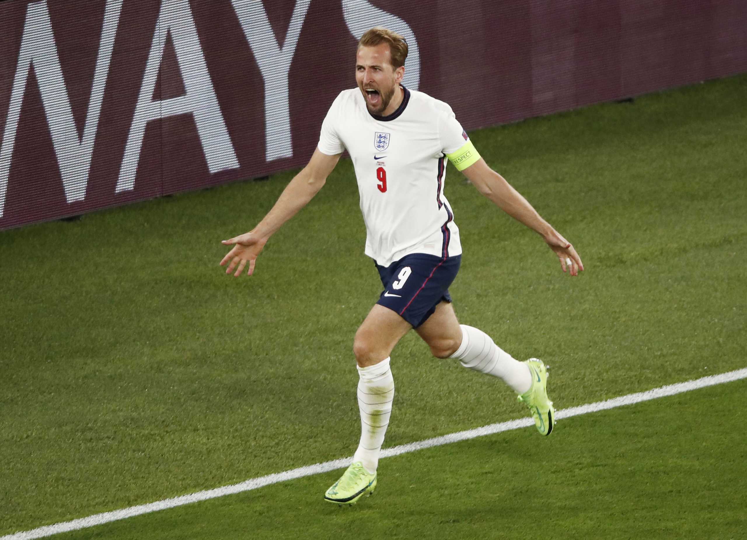 Soccer Football - Euro 2020 - Quarter Final - Ukraine v England - Stadio Olimpico, Rome, Italy - July 3, 2021 England's Harry Kane celebrates scoring their first goal Pool via REUTERS
