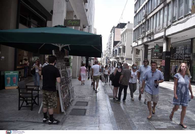 Νέα προνόμια στους εμβολιασμένους και... εμπόδια στους ανεμβολίαστους - Οι σκέψεις για το ενδεχόμενο νέου lockdown