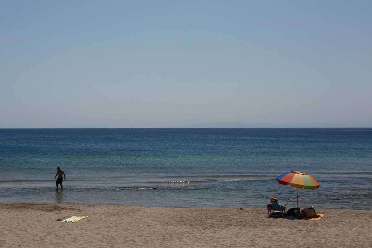 Γαλάζιες Σημαίες: Δεύτερη παγκοσμίως η Ελλάδα – Αυτές είναι οι 581 παραλίες στη λίστα