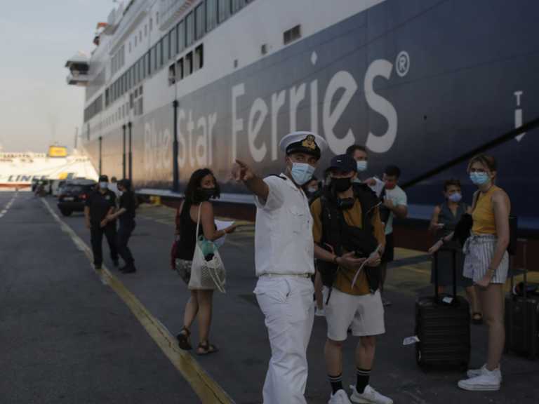 Γιάννης Πλακιωτάκης: Μπλόκο σε 2.500 επιβάτες στα λιμάνια το τριήμερο – Ελλιπείς έλεγχοι μέχρι πρότινος