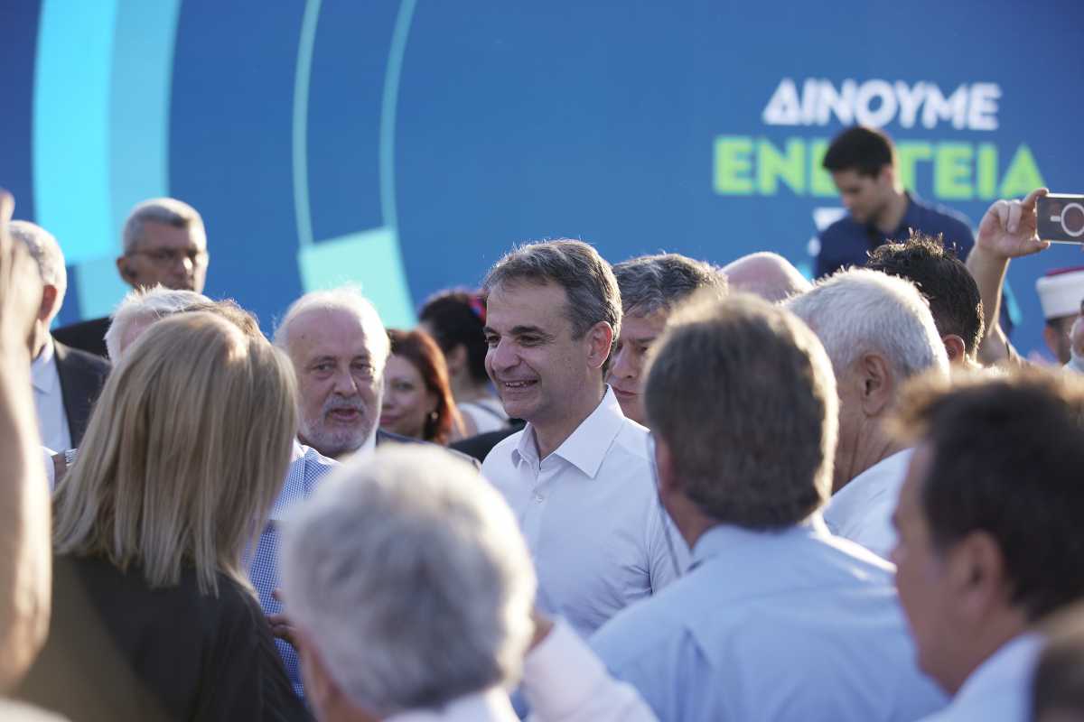 åêäÞëùóç ôçò ÄÅÄÁ ãéá ôçí åðÝêôáóç ôçò äéáíïìÞò öõóéêïý áåñßïõ óôéò ðñùôåýïõóåò ôùí ðÝíôå Ðåñéöåñåéáêþí ÅíïôÞôùí ôçò ÐåñéöÝñåéáò ÁíáôïëéêÞò Ìáêåäïíßáò êáé ÈñÜêçò.