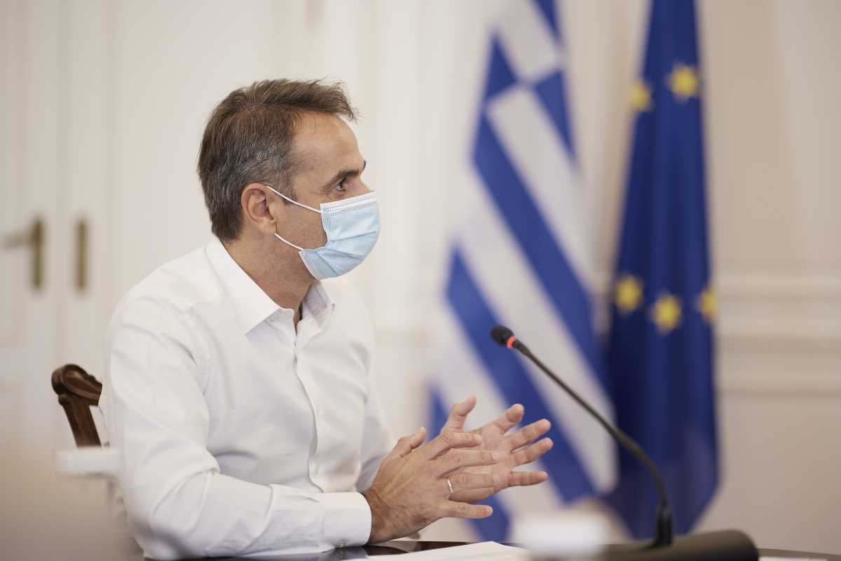 Καύσωνας: Υπό τον Κυριάκο Μητσοτάκη η σύσκεψη στον ΑΔΜΗΕ για τον καύσωνα