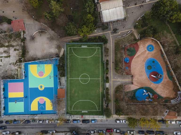 Ανακαινίστηκαν δύο Αθλητικά Κέντρα και δύο παιδικές χαρές στον Νέο Κόσμο