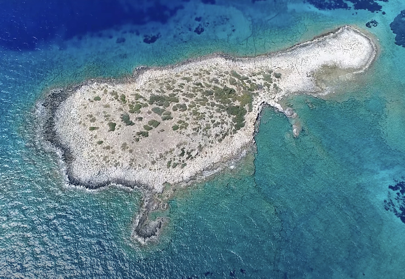 Το νησί έκπληξη, δίδυμο αδερφάκι της Κύπρου, που βρίσκεται στην Ελλάδα