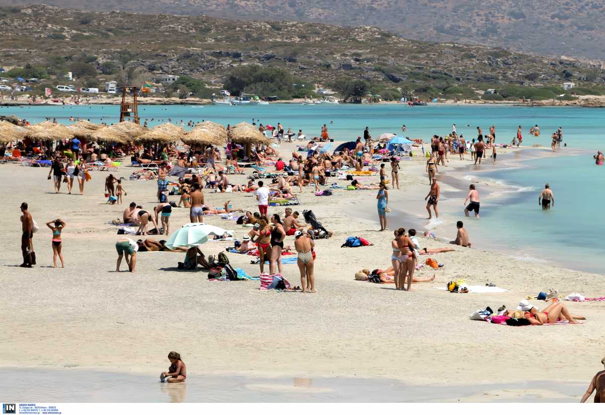 Θεσσαλονίκη: Ο κορονοϊός πάει παραλία – SOS από το ΑΠΘ για μεγάλη διασπορά