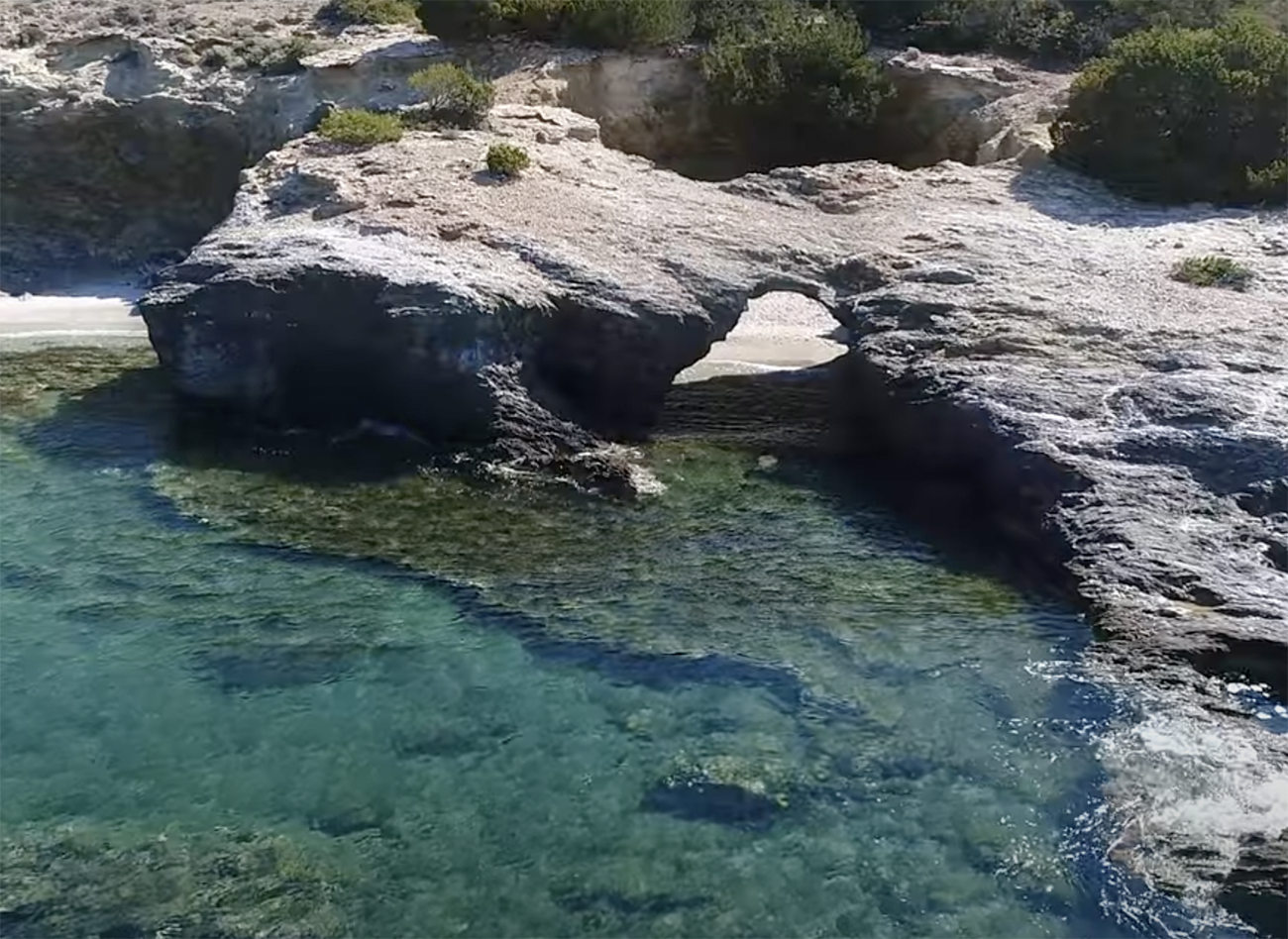 Αμφιλοχία: Βουτιά θανάτου στη θάλασσα – Δάκρυα στο Ανοιξιάτικο για την τραγική κατάληξη