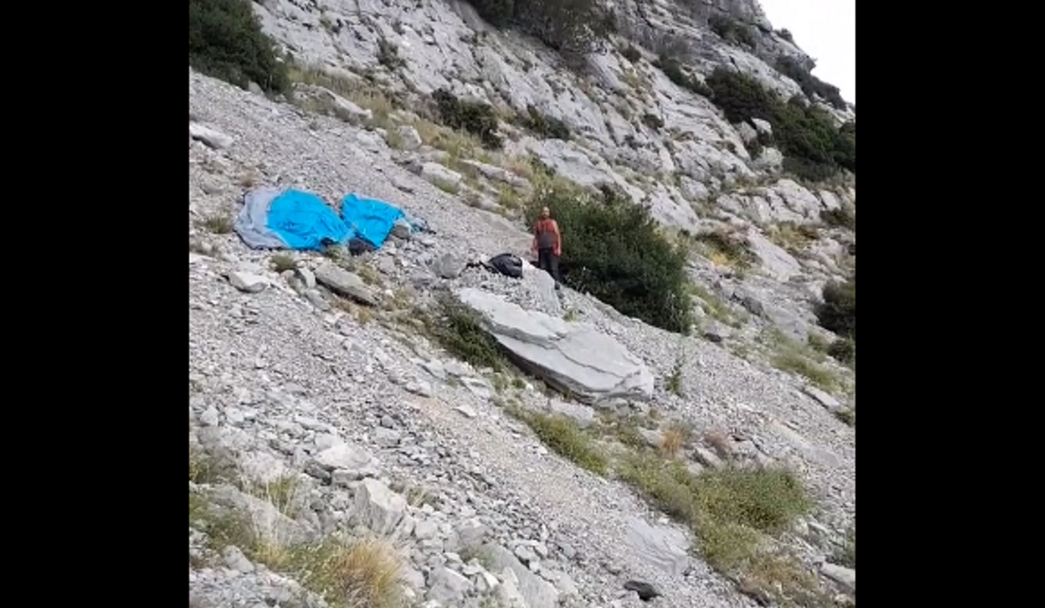 Παρνασσός: Πώς έχασε τη ζωή του ο 57χρονος base jumper – «Είναι ένα παράνομο σπορ»