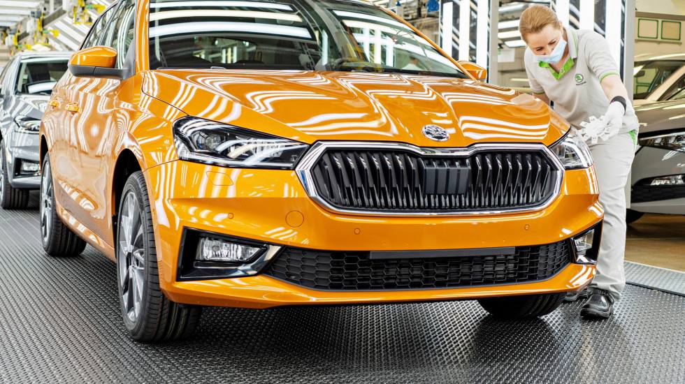 Skoda: Ξεκίνησε η παραγωγή της νέας γενιάς Fabia (pics)