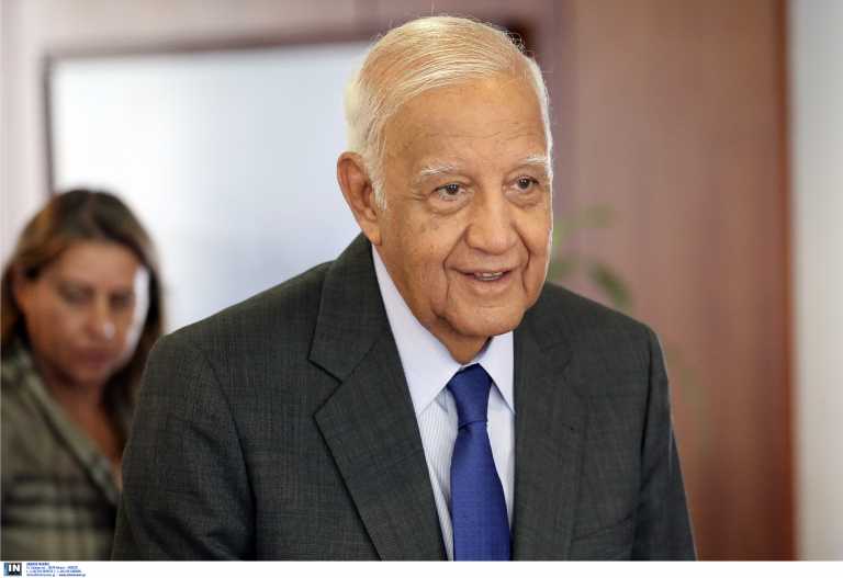 Νίκος Ταβουλάρης