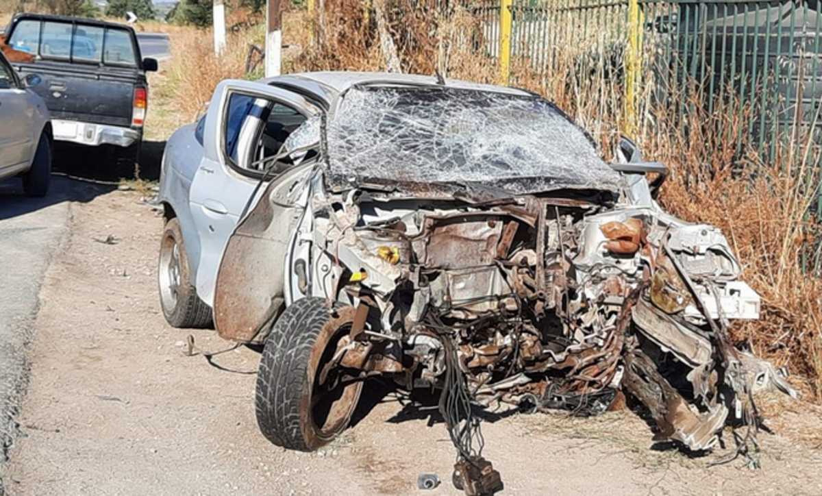 Κρήτη: Χαροπαλεύει οδηγός μετά από τροχαίο – Άμορφη μάζα σιδερικών το αυτοκίνητό του