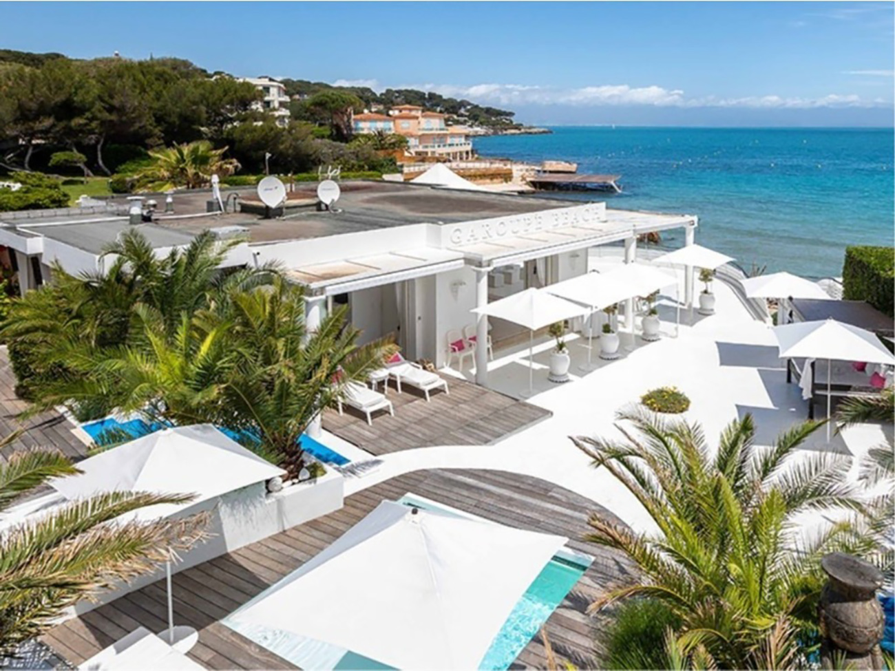 Μέσα στην βίλα των 10,5 εκατ. ευρώ που κάποτε “πάρταραν” οι Χέμινγουεϊ, JFK και Πικάσο