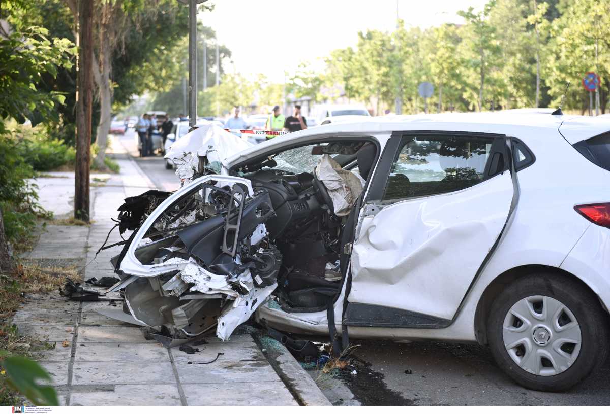 Πρέβεζα: Τροχαίο δυστύχημα με 2 νεκρούς και 4 τραυματίες – Σκοτώθηκαν ακαριαία οι οδηγοί