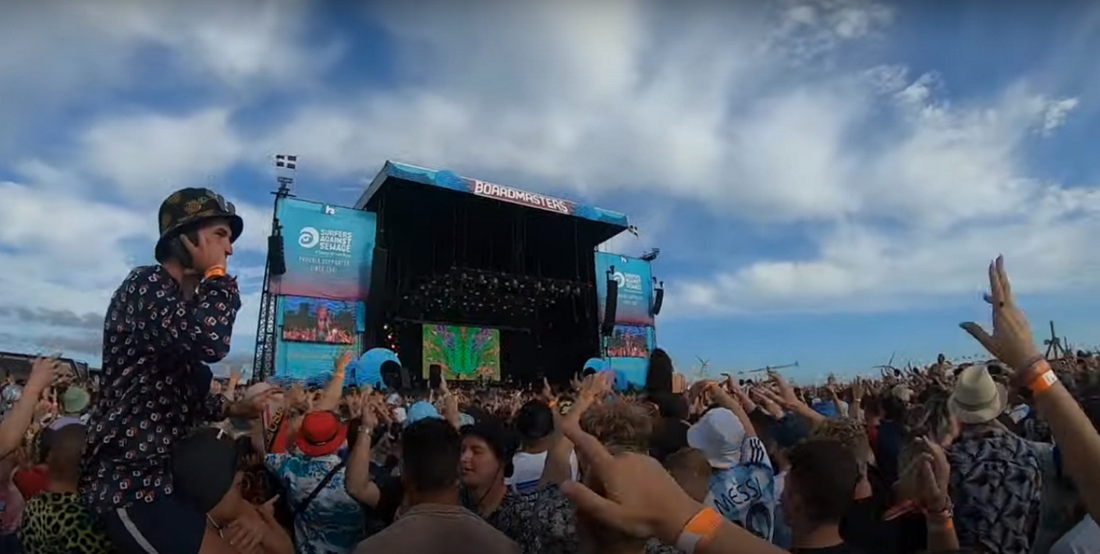 Πάνω από 4.000 κρούσματα κορονοϊού μετά το Boardmasters Festival στην Κορνουάλη