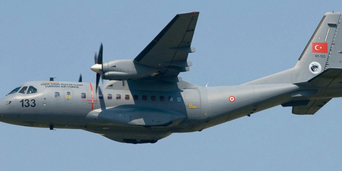 Με 32 παραβιάσεις στο Αιγαίο δείχνει η Τουρκία «αλληλεγγύη» για τις πυρκαγιές